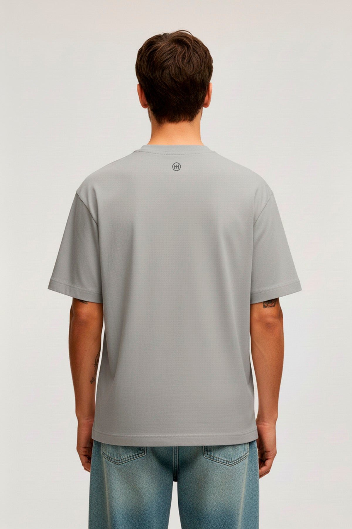 Camiseta Básica Casco - Gris Puro