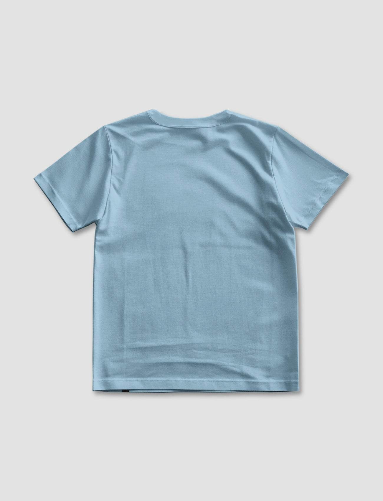 Camiseta Básica Logo central - Azul Glaciar - Windhund and Hase