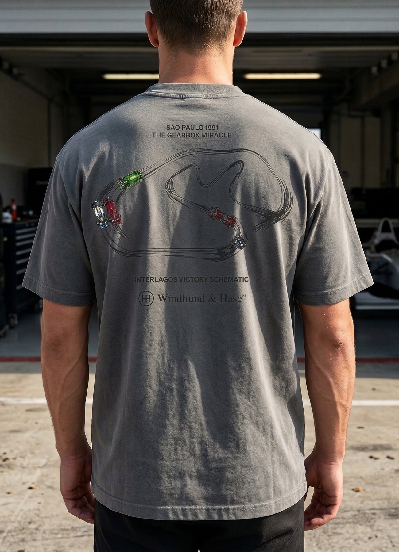 Camiseta Boxy Fit 'Interlagos 1991' Gris Cemento - Windhund and Hase