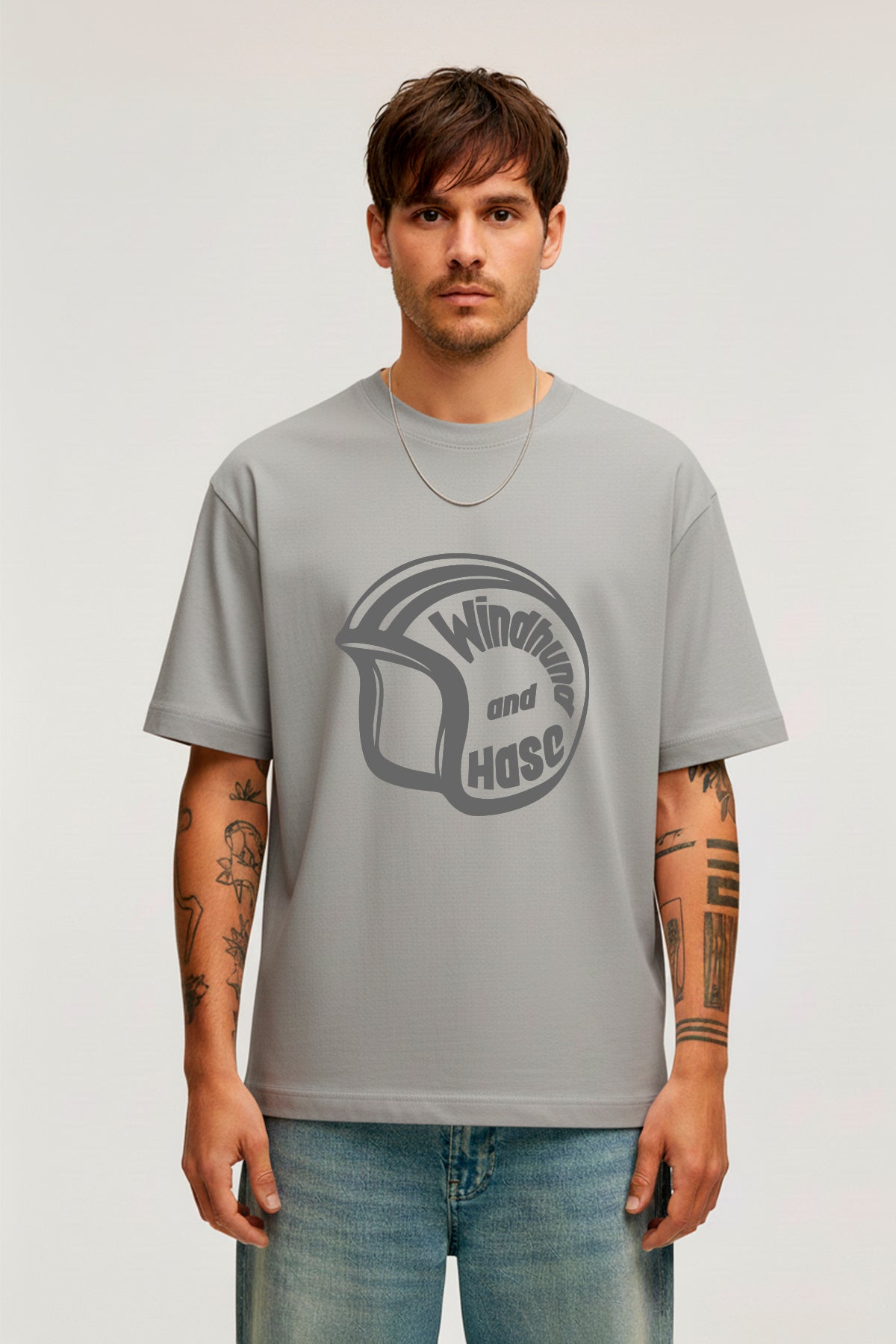 Camiseta Básica Casco - Gris Puro